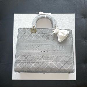 Dior Medium Lady D-Lite Bag